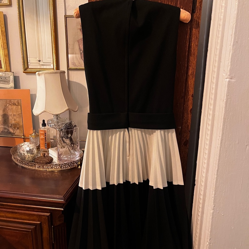 Mint 1960s Mary Dobbs Mod Color-Block B/W Dress W… - image 5